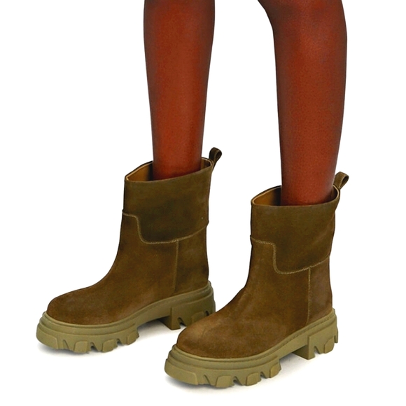 NWT$625 GIA BORGHINI Gia 23 Calf Suede Tubular Chunky Lug Sole Ankle Boots Sz 9 - Picture 6 of 16